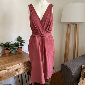To The MaX Sleeveless V- neck Mauve Dress Size 8